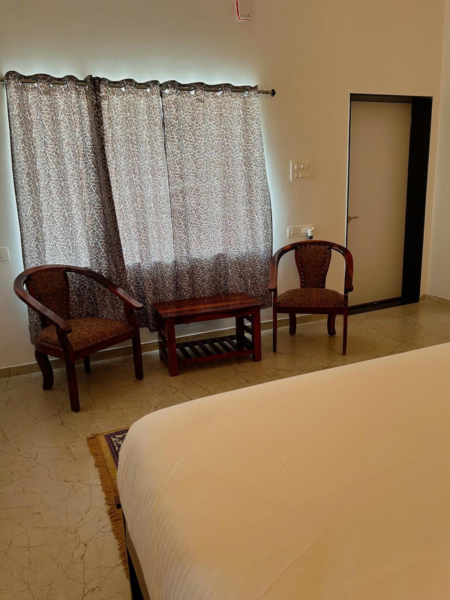 Jawai Empire Resort By Premier Hotels Pāli Eksteriør bilde